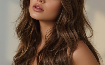 Caramel Highlights on Brown Hair: The Sleek Sophistication